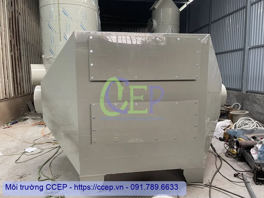 Tất tần tật về các phương pháp xử lý trong hệ thống xử lý khí thải Tháp hấp phụ than hoạt tính sử dụng than hoạt tính dạng tổ ong được CCEP thiết kế và trực tiếp gia công chế tạo tại xưởng